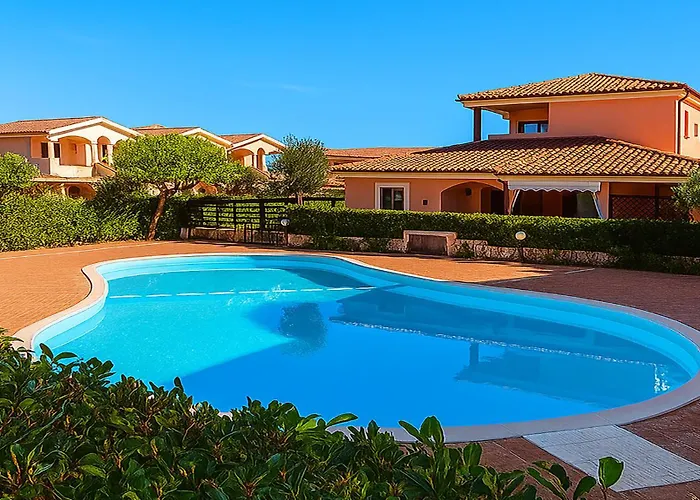 Mare Sardegna Murta Maria - * אולביה